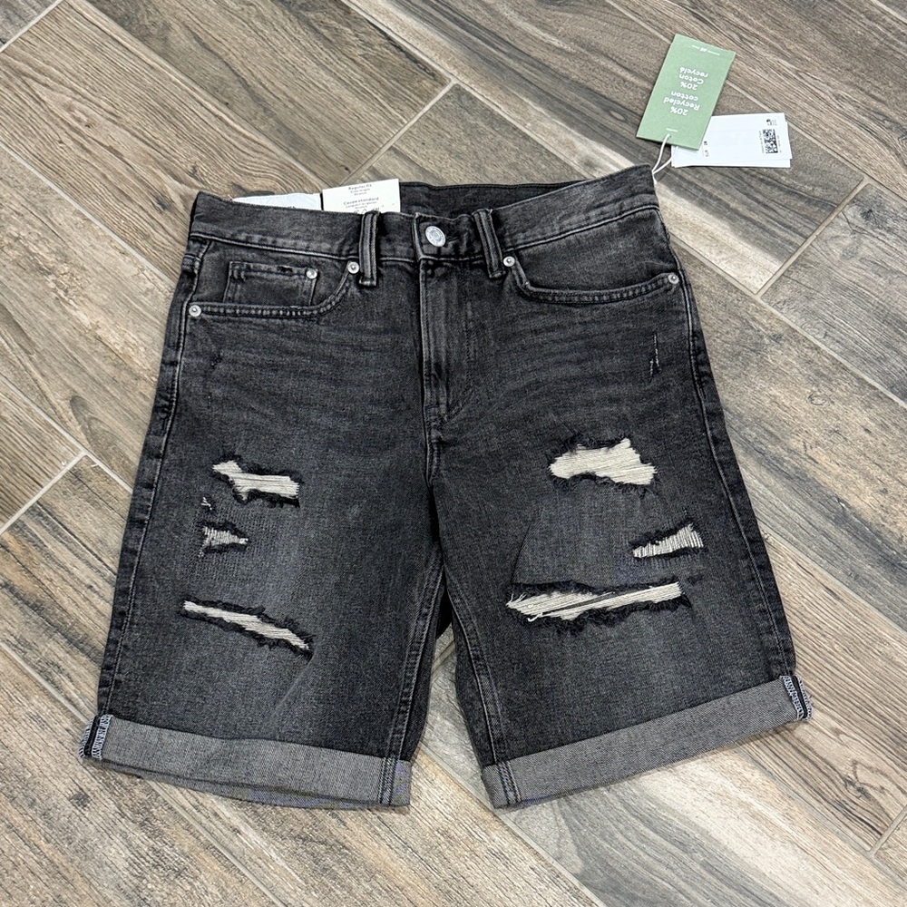 H&M Men's black Distressed Jean Shorts